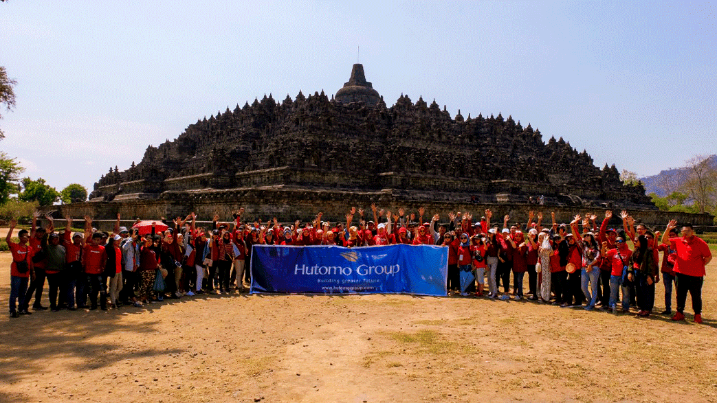 Hutomo World